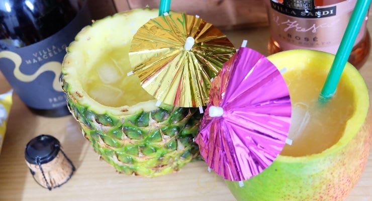 fresh_fruit_cocktail_cups_sparkling_wine