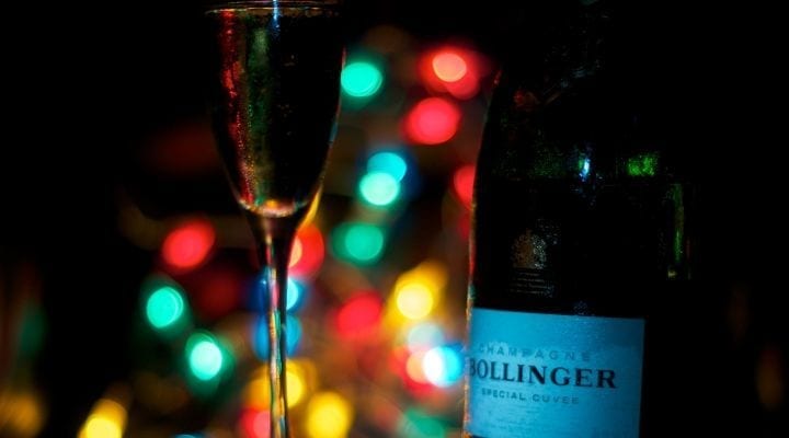 Prosecco outsells Champagne in 2013