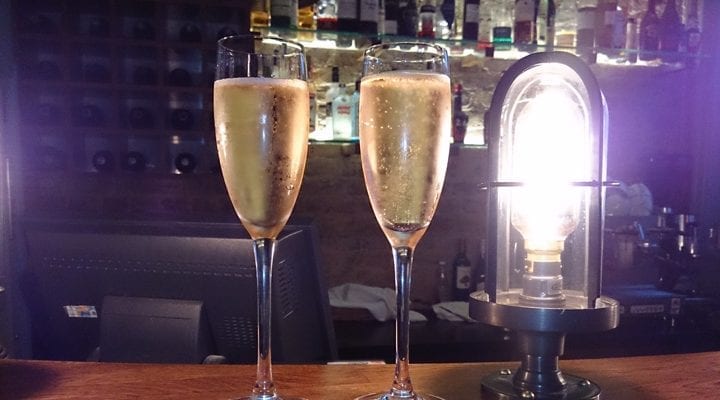 Franciacorta vs Prosecco