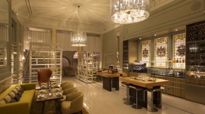 Catch Catch Champagne Bar